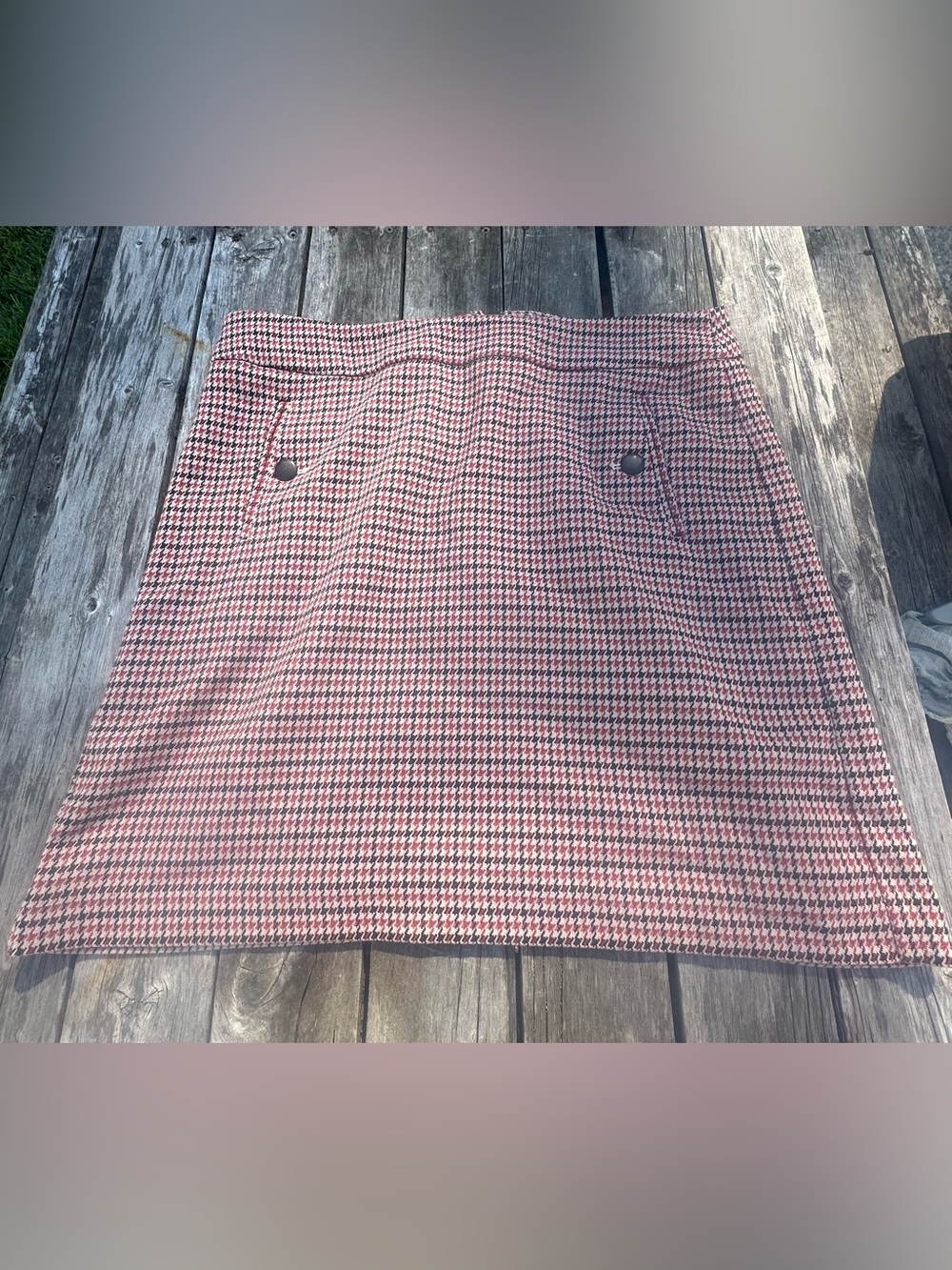 LOFT Pink and Black Houndstooth Mini Skirt Size 4